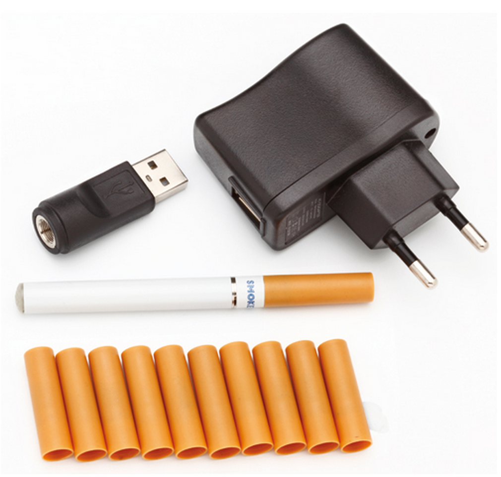 Как зарядить электронку. Смоктроник электронная сигарета. Электронная сигарета Cak. Бизон электронная сигарета. Электронная сигарета 4200 затяжек зарядкой.