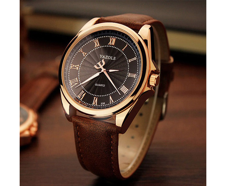 Chique Yazole Herenhorloge - Met Lederen Band En Quartz Uurwerk! |  VoordeelVanger.nl - Dagelijks topaanbiedingen!