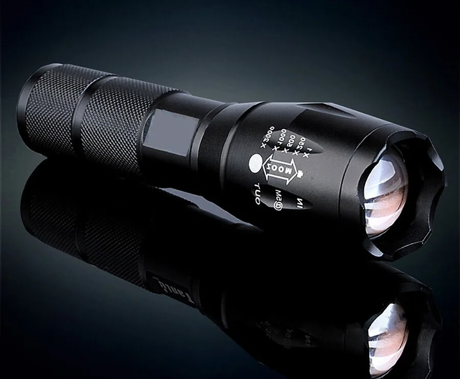 Militaire Zaklampen Met 5x Zoom En Bereik Van 500 Meter!