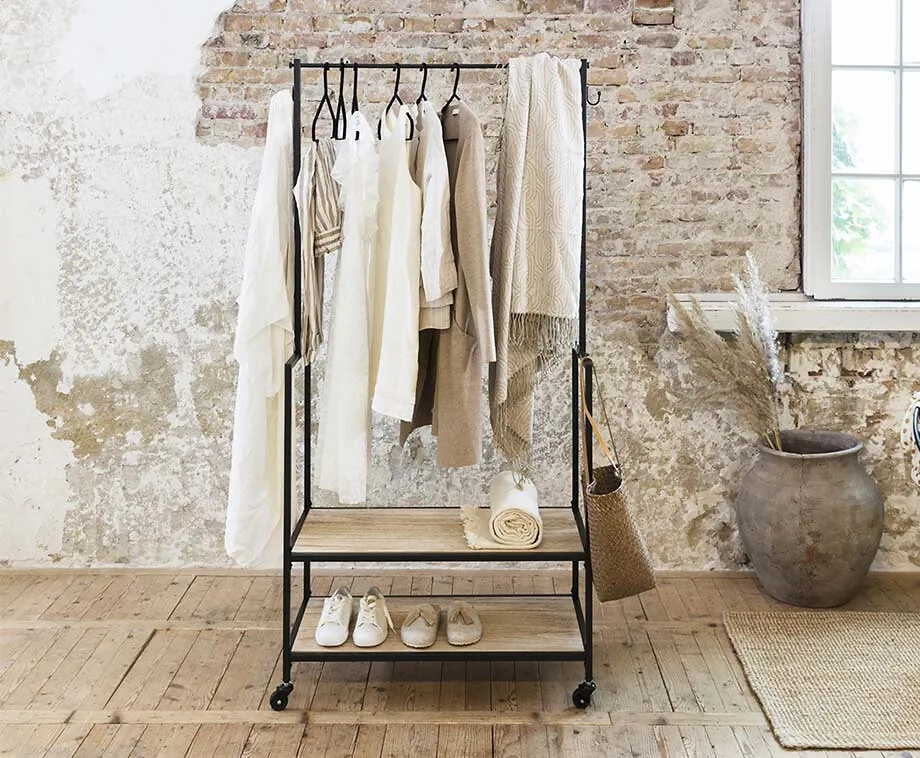 Lifa Living Kledingrek Montpellier - Voor Kleding En Schoenen!
