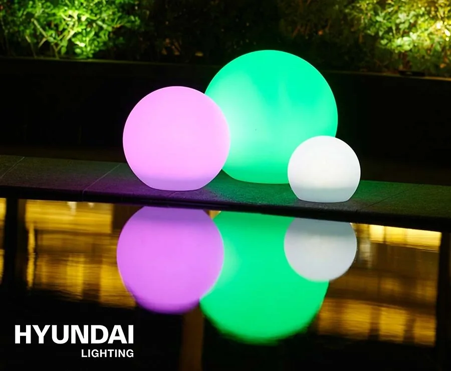 Hyundai Solar RGB LED Bol - Verkrijgbaar In 3 Maten!