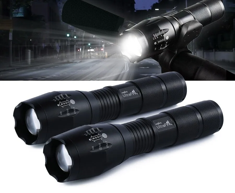 Set Van 2 Militaire LED Zaklampen - Inclusief Stuurhouder En Andere Accessoires!