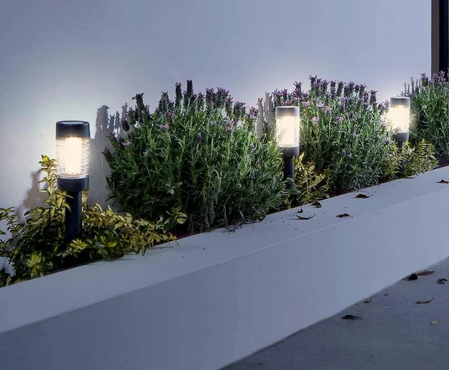 3-Pack RVS Solar Tuinlampen - Geeft Gezellig Warm Wit Licht!