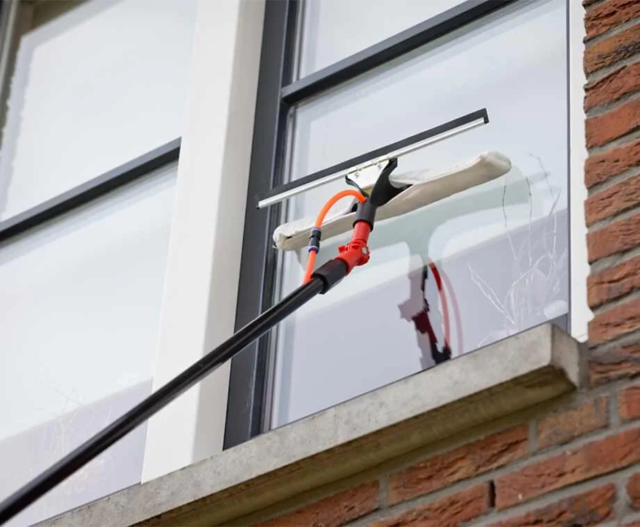2-In-1 Raamwisser En Zeem Opzetstuk - Voor Telescopische Wasborstel!